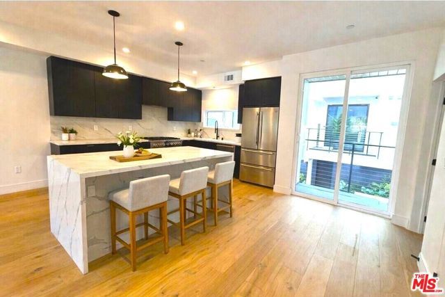 6847 N Figueroa Street, Los Angeles, CA 90042