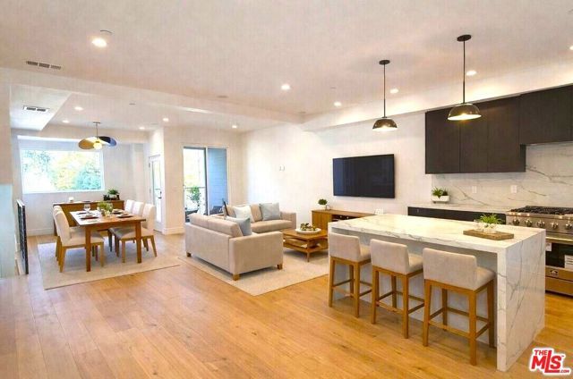 6847 N Figueroa Street, Los Angeles, CA 90042