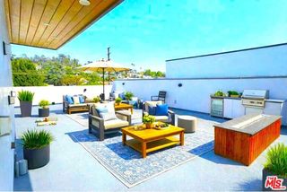 6847 N Figueroa Street, Los Angeles, CA 90042