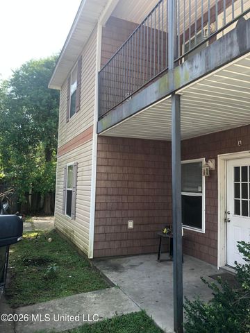 280 Rodenberg Avenue, B, Biloxi, MS 39531