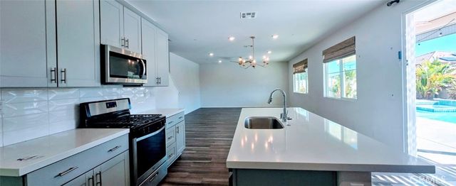 24279 Insignia Drive, Menifee, CA 92584