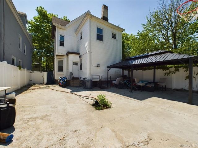 441 S 8th Avenue, Mount Vernon, NY 10550