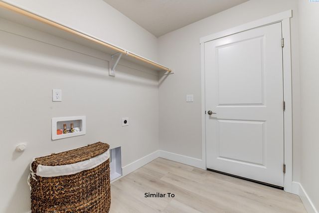 1606 Castlewood Ct, Grandview, WA 98930