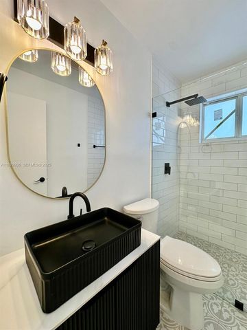 629 SW 4th St, Hallandale Beach, FL 33009