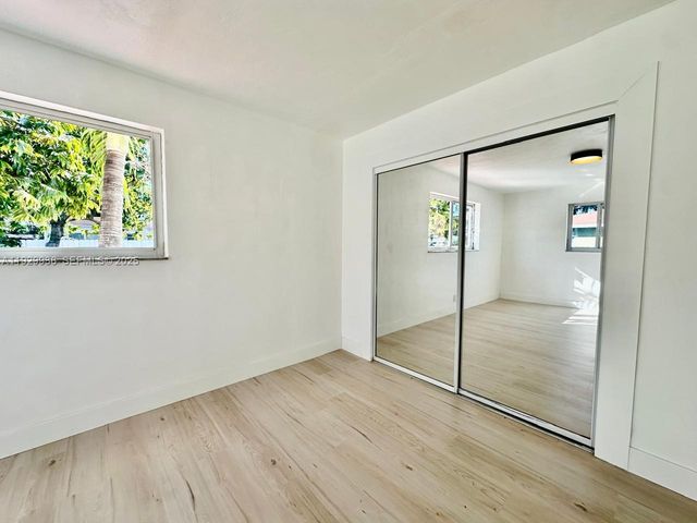 629 SW 4th St, Hallandale Beach, FL 33009