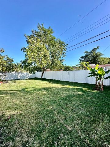 629 SW 4th St, Hallandale Beach, FL 33009