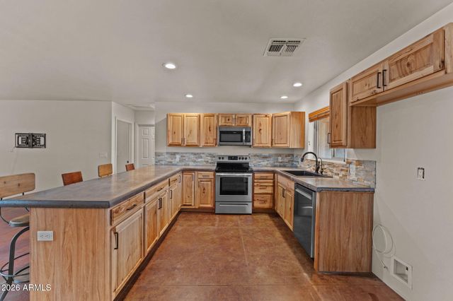 475 W MOHAVE Street, Wickenburg, AZ 85390