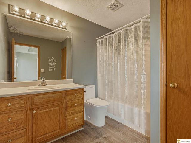 1941 SW 34th Street, Lincoln, NE 68523