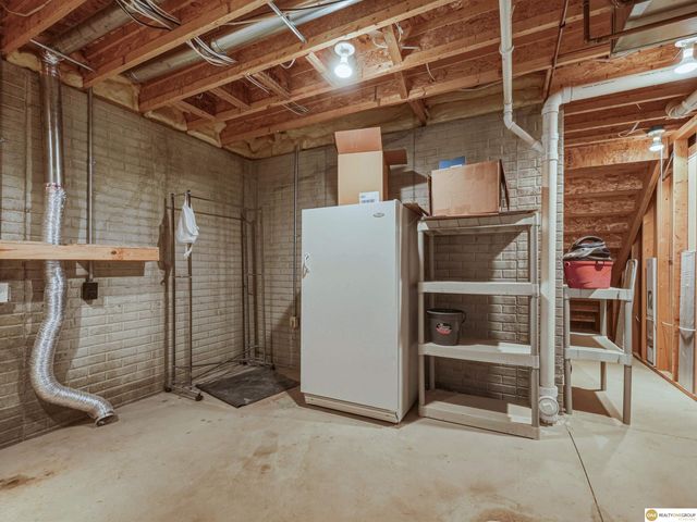 1941 SW 34th Street, Lincoln, NE 68523