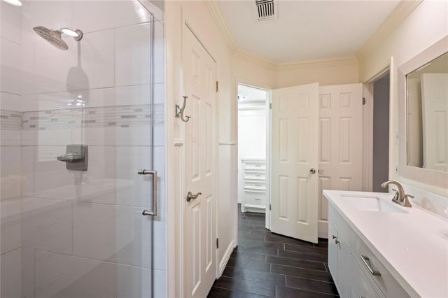 11006 Sagemorgan Drive, Houston, TX 77089