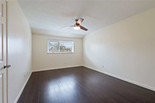 11006 Sagemorgan Drive, Houston, TX 77089