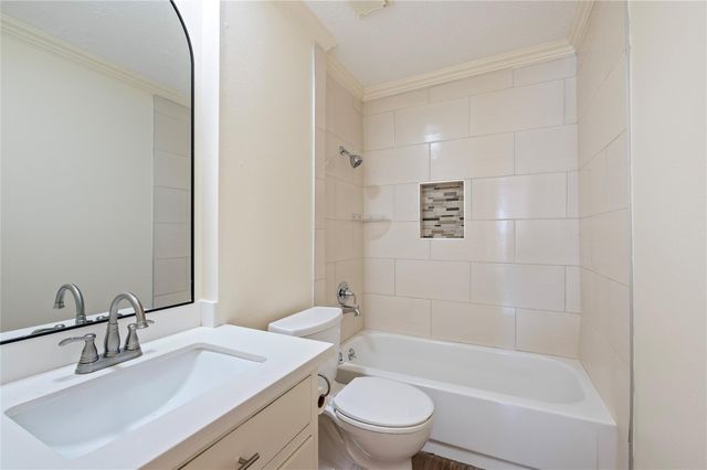 11006 Sagemorgan Drive, Houston, TX 77089