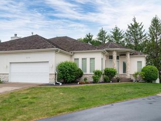 2673 Cedar Green, Minnetonka, MN 55305