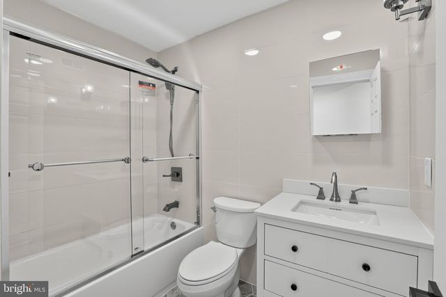 1771 DELSEA DR, Woodbury, NJ 08096