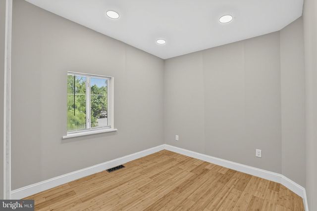 1771 DELSEA DR, Woodbury, NJ 08096