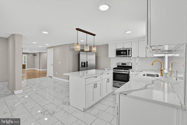1771 DELSEA DR, Woodbury, NJ 08096