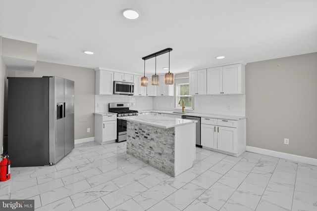 1771 DELSEA DR, Woodbury, NJ 08096