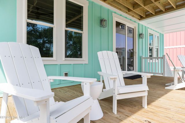 6603 E Oak Island Drive, Oak Island, NC 28465
