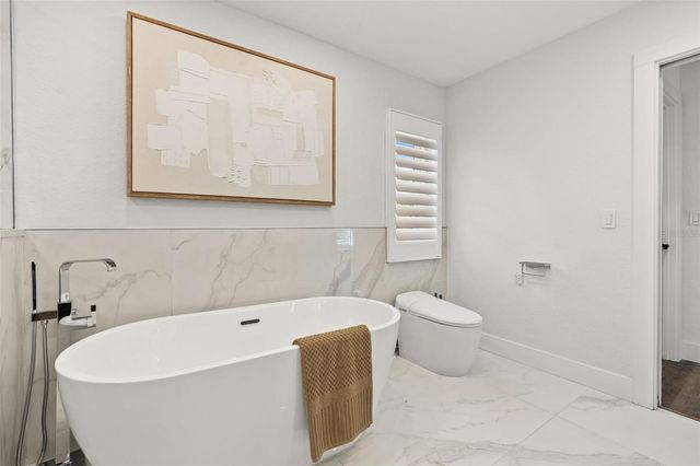 516 36TH AVENUE N, St Petersburg, FL 33704
