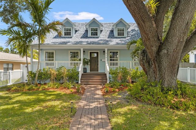 516 36TH AVENUE N, St Petersburg, FL 33704
