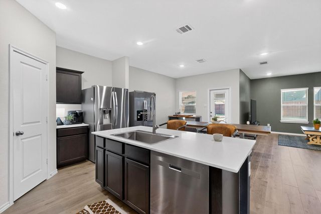 13196 S Haven Way, Providence Village, TX 76227