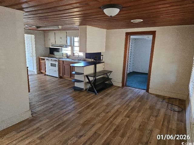 1341 Allison Landing Rd., Johnsonville, SC 29555