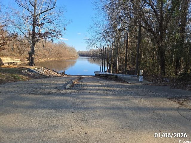 1341 Allison Landing Rd., Johnsonville, SC 29555