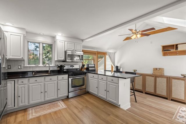 23 Eastwood Circuit, Boston, MA 02132