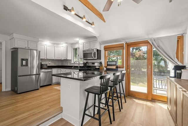 23 Eastwood Circuit, Boston, MA 02132