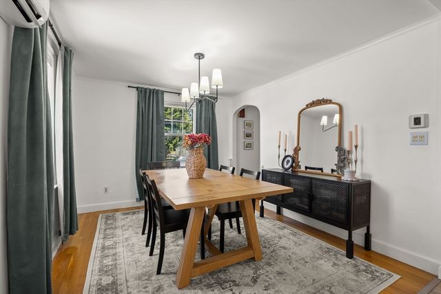23 Eastwood Circuit, Boston, MA 02132