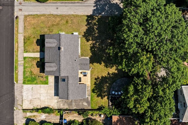 23 Eastwood Circuit, Boston, MA 02132