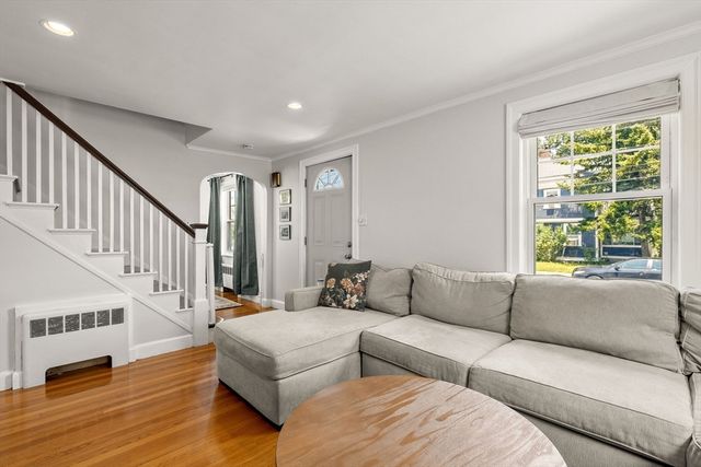 23 Eastwood Circuit, Boston, MA 02132
