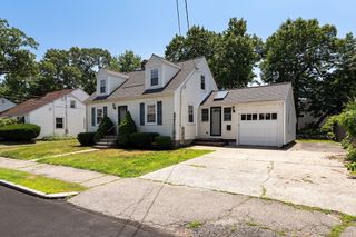 23 Eastwood Circuit, Boston, MA 02132