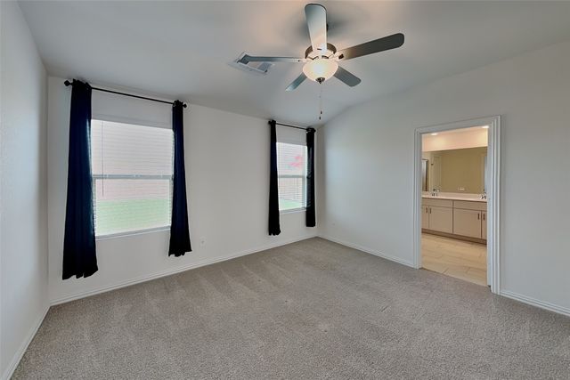 9629 Rattlesnake Trail, Fort Worth, TX 76036