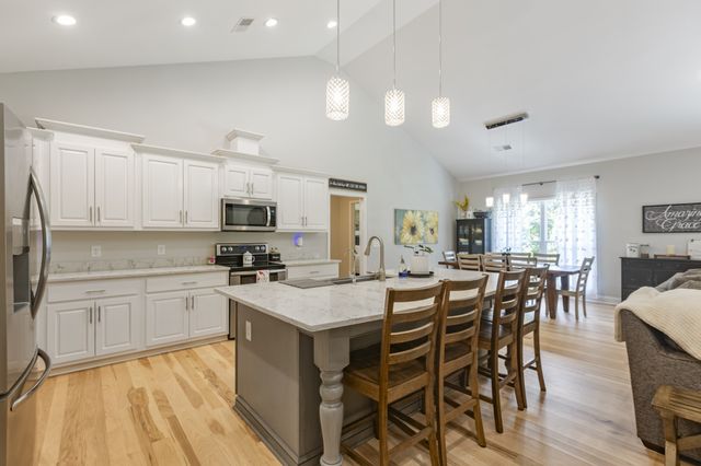 1600 Ledford Rd, Culleoka, TN 38451