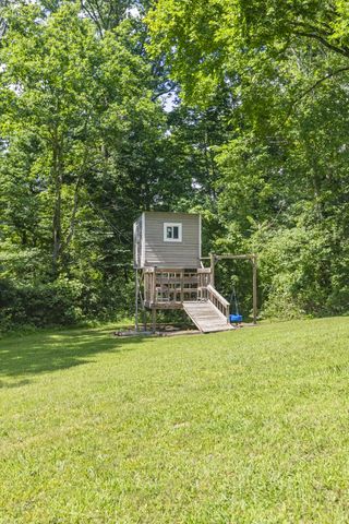 1600 Ledford Rd, Culleoka, TN 38451