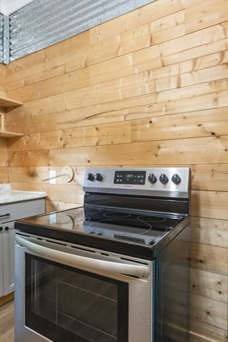 1600 Ledford Rd, Culleoka, TN 38451