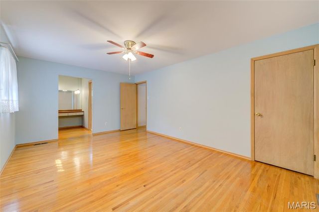 14 Lee Court, St Charles, MO 63301