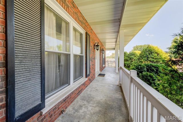 14 Lee Court, St Charles, MO 63301