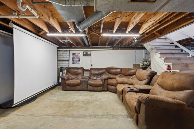 619 Greenwood Drive, Harrodsburg, KY 40330