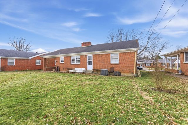 619 Greenwood Drive, Harrodsburg, KY 40330