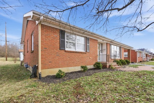619 Greenwood Drive, Harrodsburg, KY 40330
