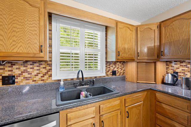 1 Dallas Street, Inman, SC 29349