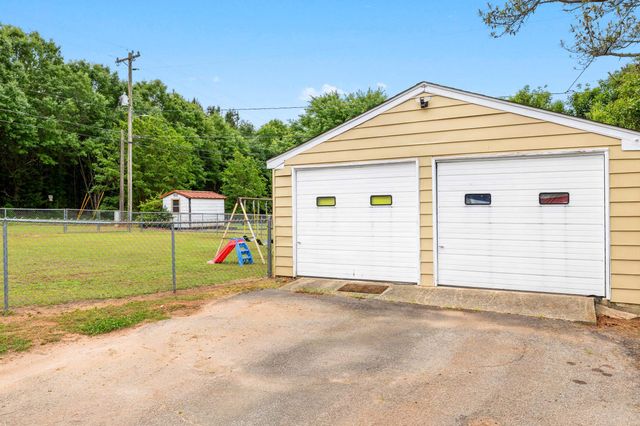 1 Dallas Street, Inman, SC 29349