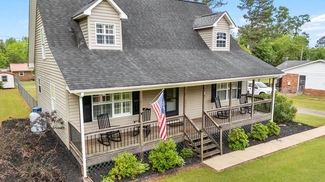 1 Dallas Street, Inman, SC 29349