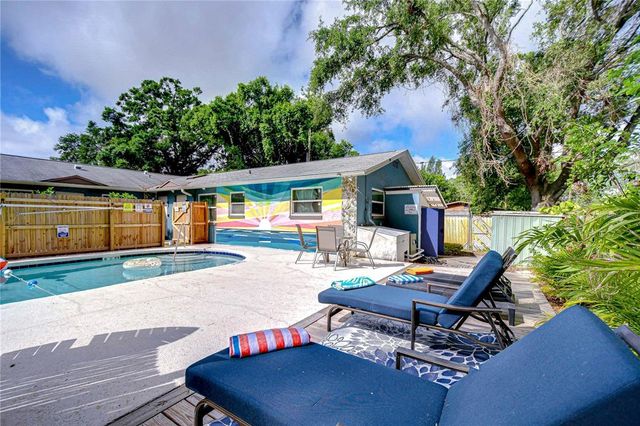 7634 61ST STREET N 1, Pinellas Park, FL 33781