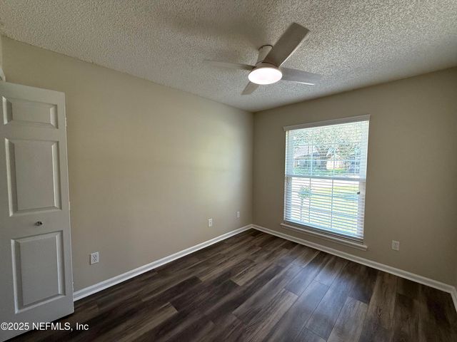 4578 BLUE STREAM Lane N, Jacksonville, FL 32224