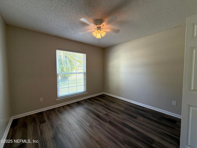 4578 BLUE STREAM Lane N, Jacksonville, FL 32224