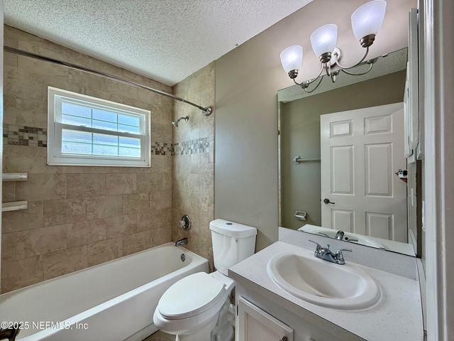 4578 BLUE STREAM Lane N, Jacksonville, FL 32224