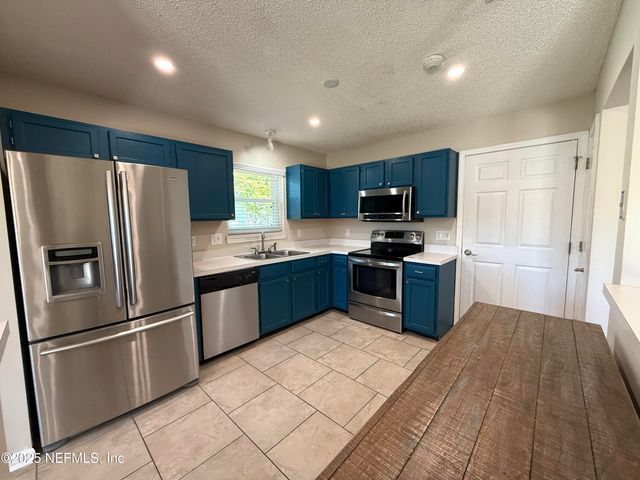 4578 BLUE STREAM Lane N, Jacksonville, FL 32224